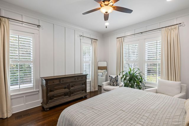 1566 Lindsey Creek Drive, Mount Pleasant, SC 29466