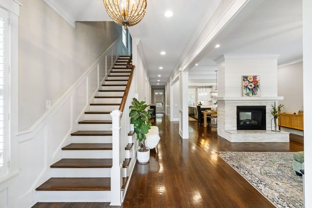 1566 Lindsey Creek Drive, Mount Pleasant, SC 29466