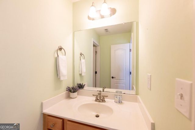 3940 Lake Pass Lane, Suwanee, GA 30024