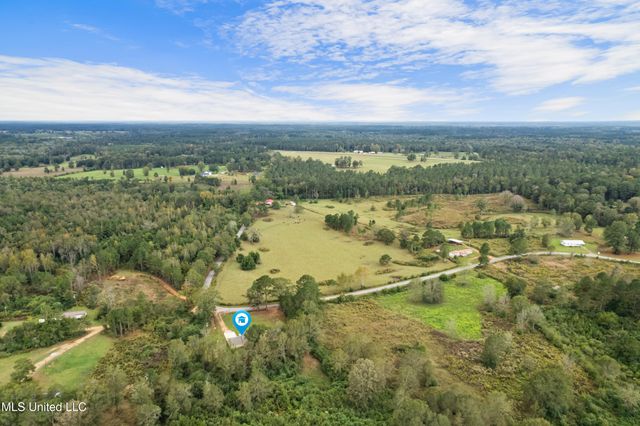 148 Faler Road, Collins, MS 39428