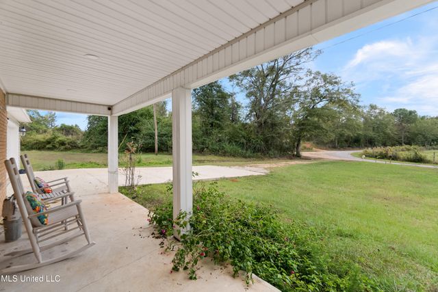 148 Faler Road, Collins, MS 39428