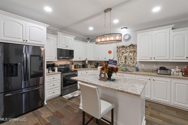 148 Faler Road, Collins, MS 39428