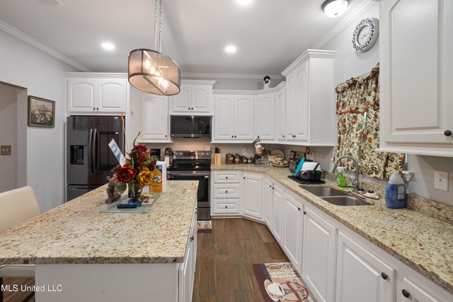 148 Faler Road, Collins, MS 39428