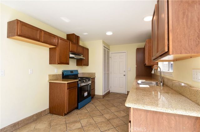 41431 Vicky, Hemet, CA 92544