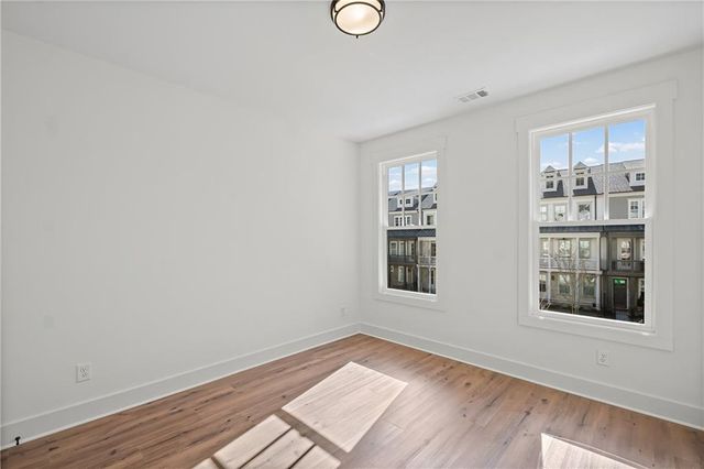 1981 American Way 28, Kennesaw, GA 30144