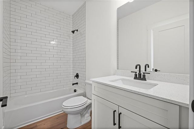 1981 American Way 28, Kennesaw, GA 30144