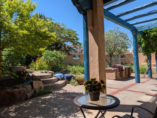 3 Chamisa Place, Corrales, NM 87048