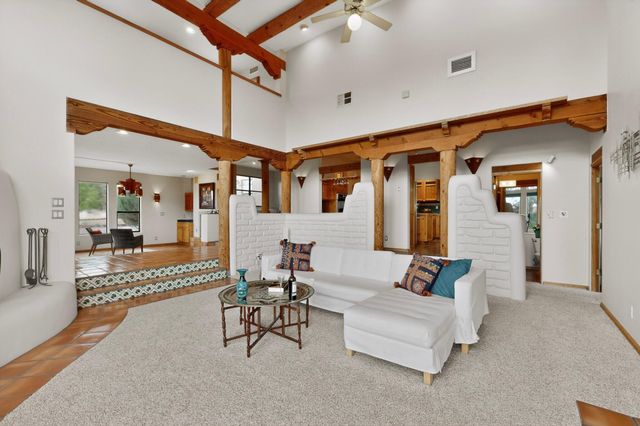 3 Chamisa Place, Corrales, NM 87048
