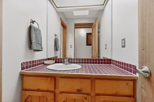 3 Chamisa Place, Corrales, NM 87048