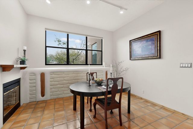 3 Chamisa Place, Corrales, NM 87048