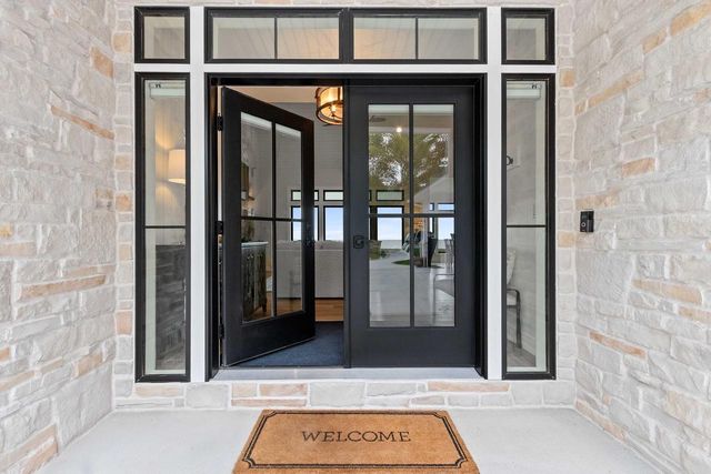 1751 EAST SHORE CIRCLE, Green Bay, WI 54302