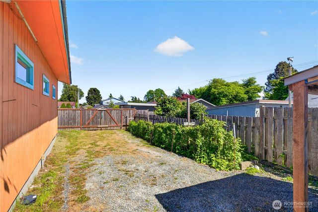 2009 11th Street, Anacortes, WA 98221