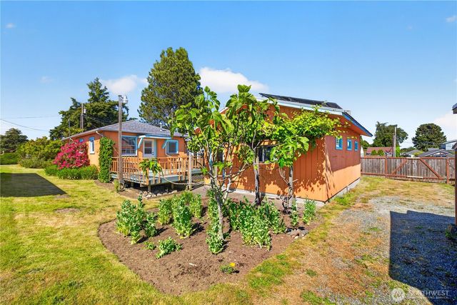 2009 11th Street, Anacortes, WA 98221
