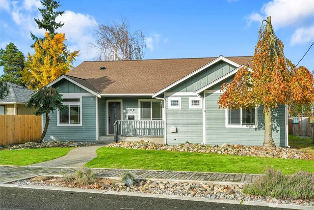 1001 8th Avenue NW, Puyallup, WA 98371