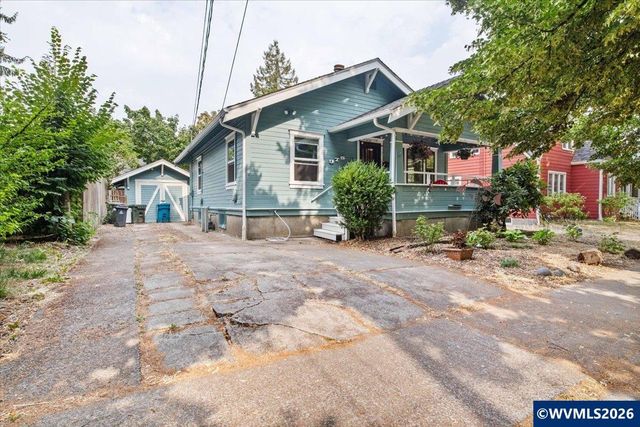 375 23rd St SE, Salem, OR 97301