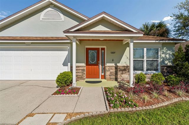 11029 STREAMSIDE DRIVE, Tampa, FL 33624