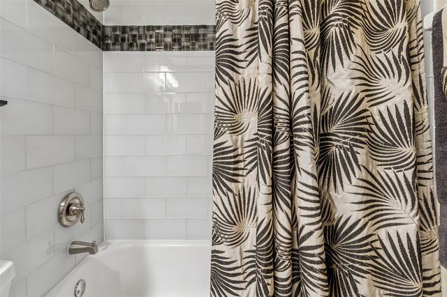 11029 STREAMSIDE DRIVE, Tampa, FL 33624