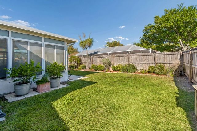 11029 STREAMSIDE DRIVE, Tampa, FL 33624