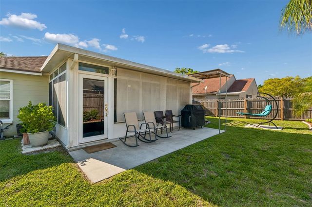 11029 STREAMSIDE DRIVE, Tampa, FL 33624