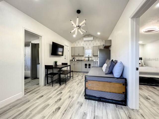 2008 PAGE AVENUE, Orlando, FL 32806