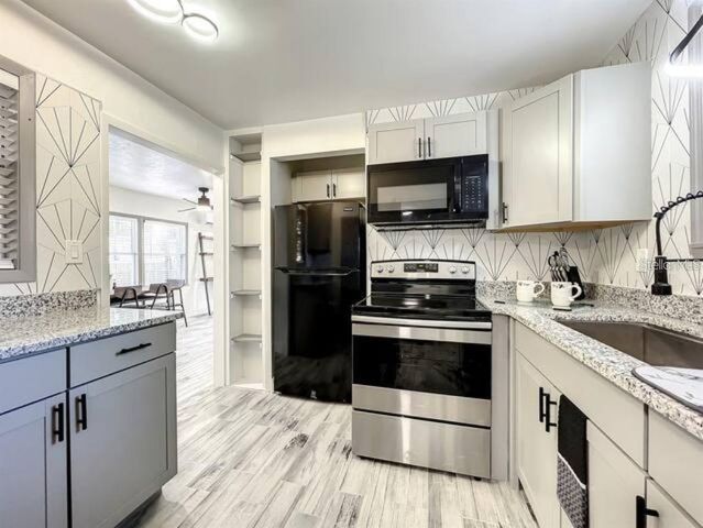 2008 PAGE AVENUE, Orlando, FL 32806