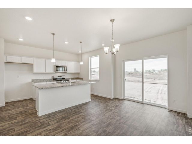 13927 Garnet Dr, Mead, CO 80504