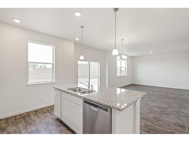 13927 Garnet Dr, Mead, CO 80504