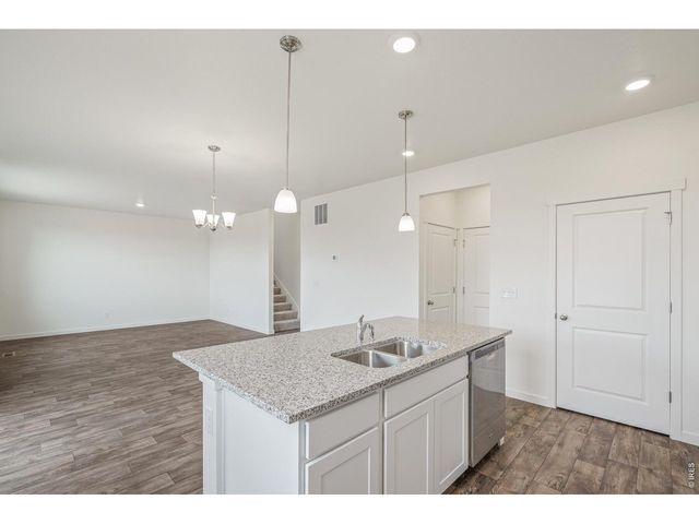 13927 Garnet Dr, Mead, CO 80504