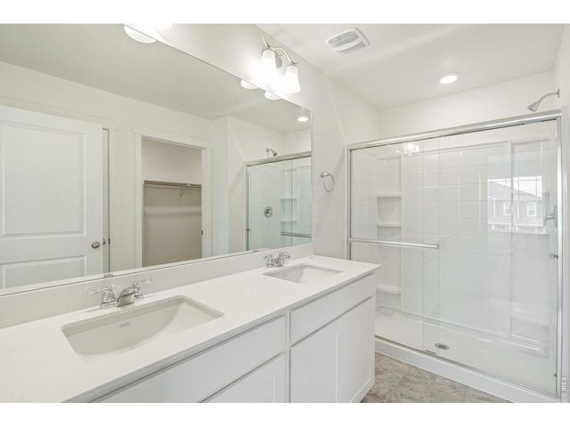 13927 Garnet Dr, Mead, CO 80504