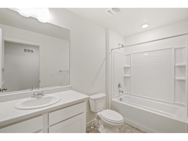 13927 Garnet Dr, Mead, CO 80504