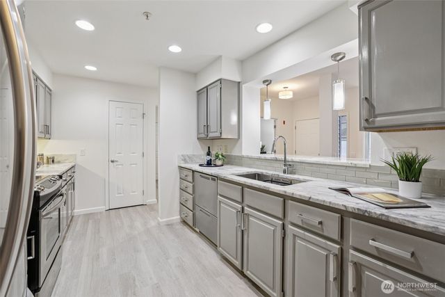 3625 224th Place SE, Issaquah, WA 98029