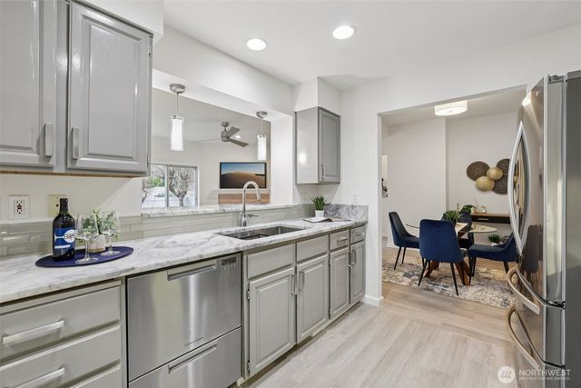 3625 224th Place SE, Issaquah, WA 98029