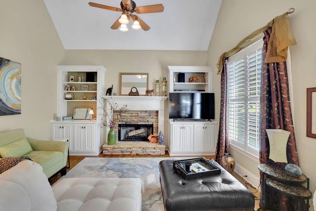 781 Hardage Farm Drive NW, Marietta, GA 30064