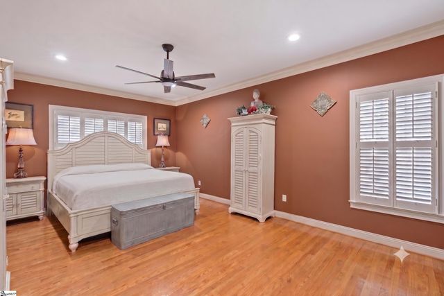 10 Knights Bridge Drive, Simpsonville, SC 29681