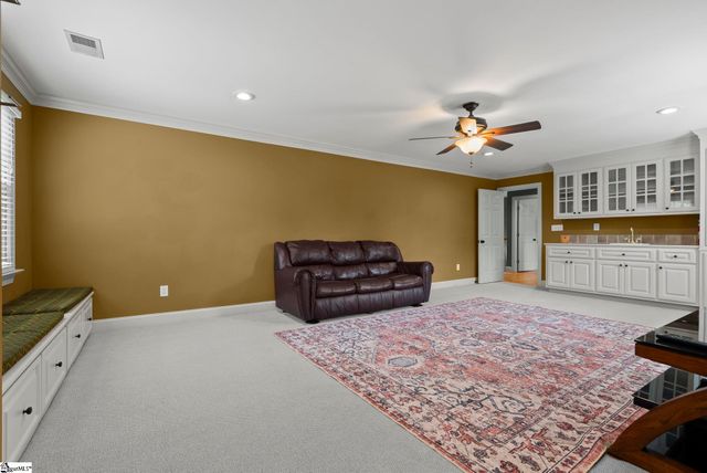 10 Knights Bridge Drive, Simpsonville, SC 29681