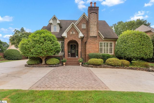 10 Knights Bridge Drive, Simpsonville, SC 29681