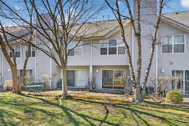 51 Deer Ct Drive, Middletown, NY 10940