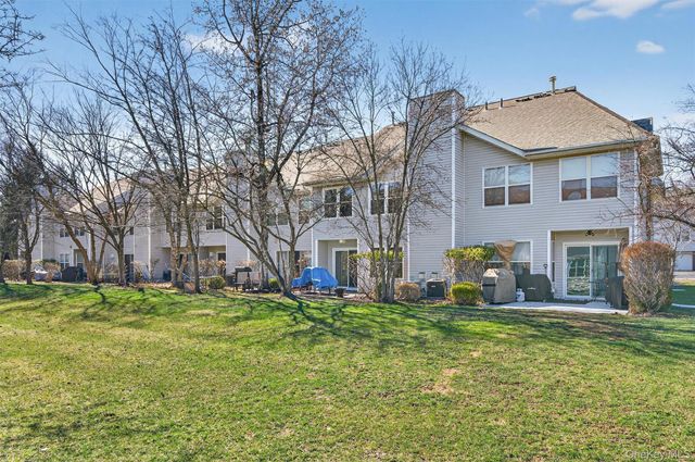 51 Deer Ct Drive, Middletown, NY 10940