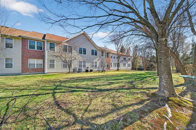51 Deer Ct Drive, Middletown, NY 10940