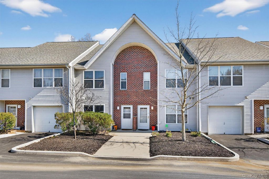 51 Deer Ct Drive, Middletown, NY 10940