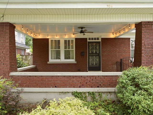 704 N IDLEWILD ST N, Memphis, TN 38107