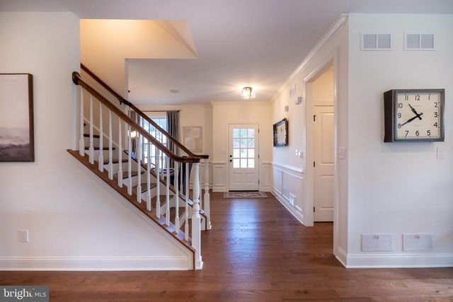 4630 OLD SAUCON RD, Bethlehem, PA 18015