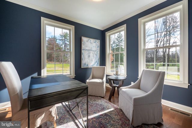 4630 OLD SAUCON RD, Bethlehem, PA 18015