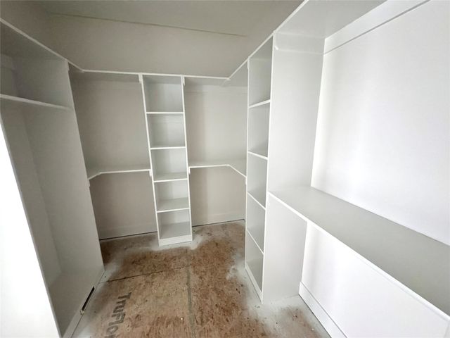 265 NW CopperLeaff Court, Waukee, IA 50263