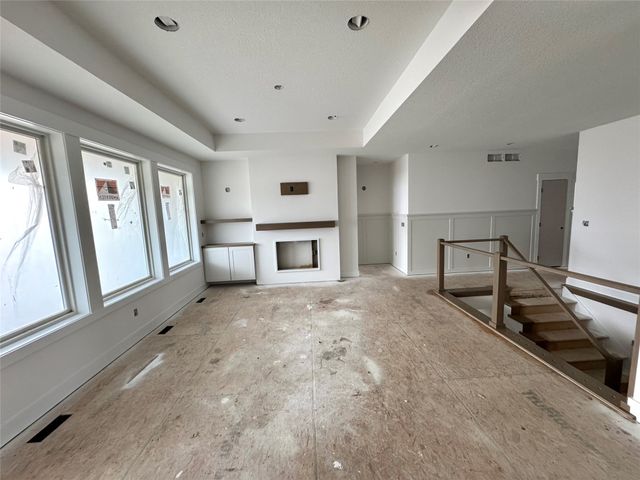 265 NW CopperLeaff Court, Waukee, IA 50263