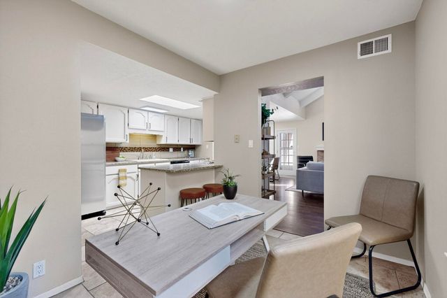 5516 Amistad Road NE, Albuquerque, NM 87111