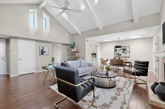 5516 Amistad Road NE, Albuquerque, NM 87111