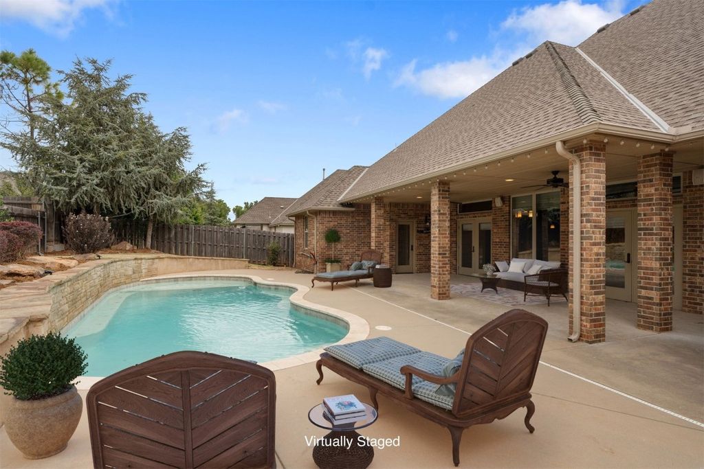 2229 Rockbridge Court, Yukon, OK 73099