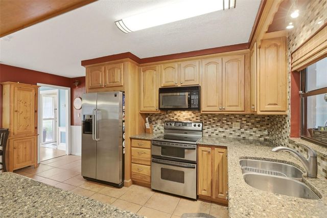 207 ATHERSTONE COURT, Longwood, FL 32779