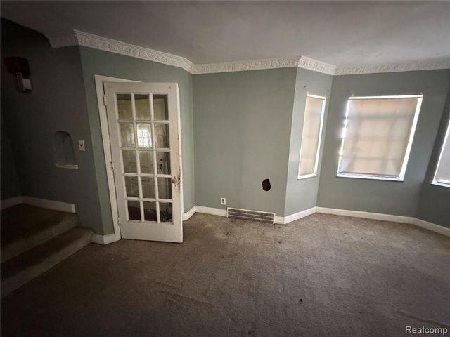 2629 Fullerton Street, Detroit, MI 48238